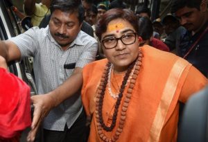 javed-akhtar-twitter-reaction-on-sadhvi-pragya-mplive.co.in