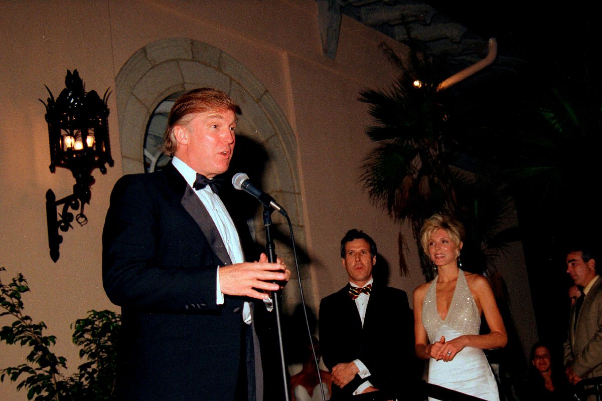 donald-trump-sexual-assault-writer-us-president-hand-under-my-dress-mplive