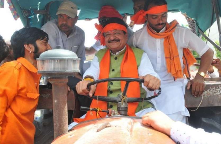 kailash-vijayvargiya-jan-akrosh-rally-mplive