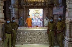 indore-khajrana-ganesh-temple-priest-found-corona-positive-mplive