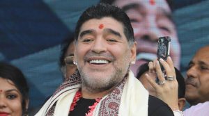 goa-government-to-install-statue-of-football-great-diego-maradona-mplive
