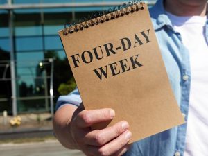apan-proposes-four-day-workweek