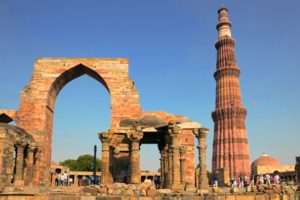 temples-in-qutub-minar