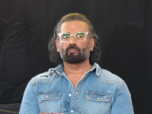 suniel-shetty-in-indore-on-bollywood-boycott