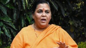 uma-bharti-announces-to-fight-2024-lok-sabha-election