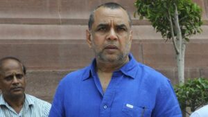 actor-paresh-rawal-apologises-for-his-remark