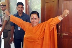uma-bharti-to-start-gaushala-in-madhushala